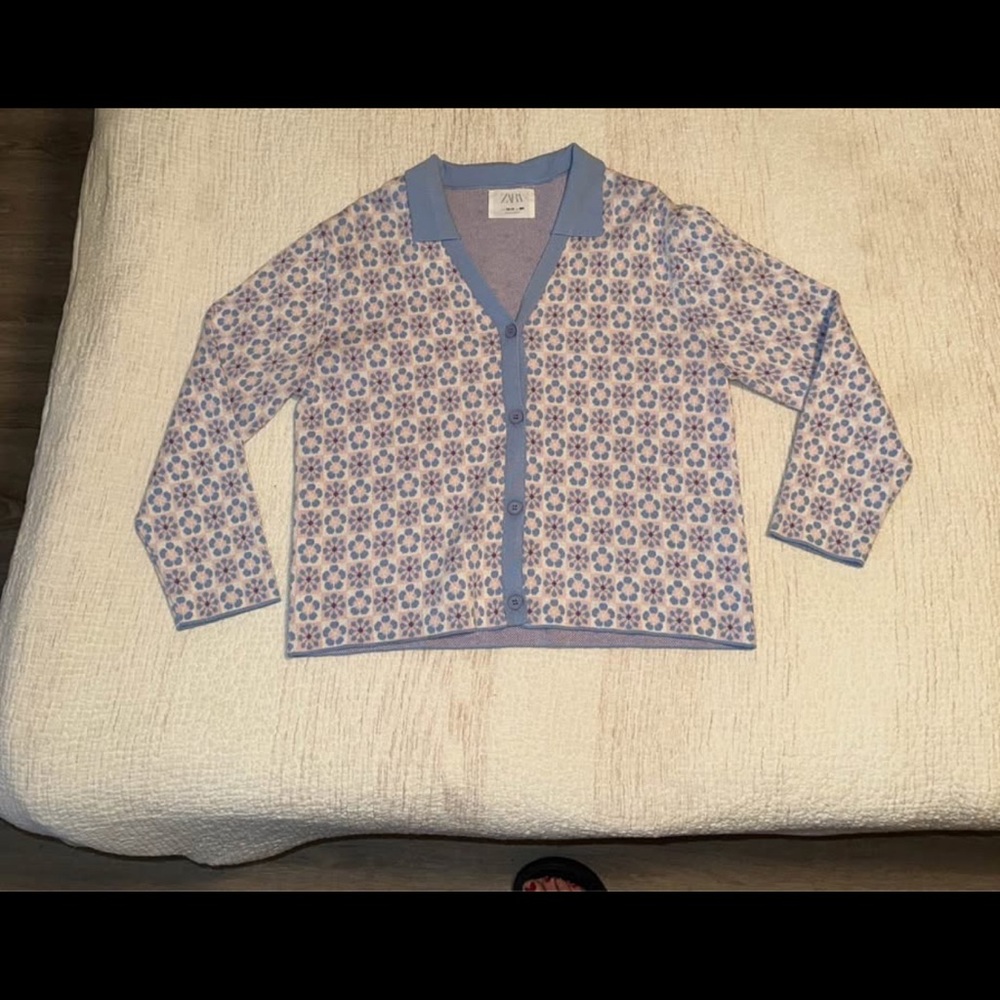 Zara Blue and Rose Patterned Cardigan
